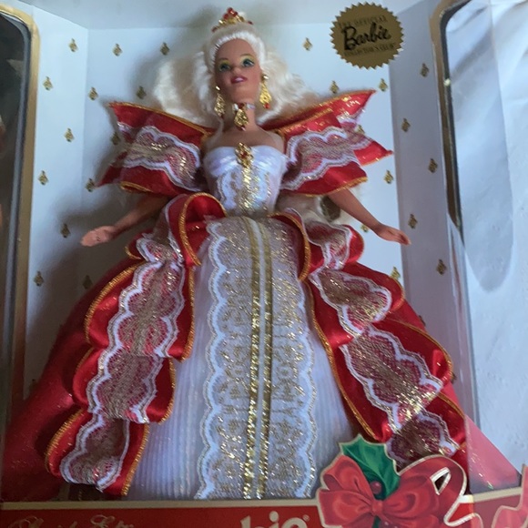 Rare 1997 Happy Holiday BLONDE Barbie in Acrylic Case - Picture 3 of 11